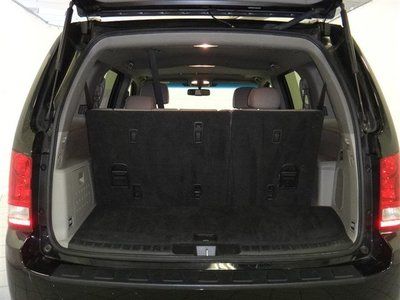 4X4 ONE OWNER CLEAR CARFAX LEATHER SUNROOF 3RD ROW WELL EQUIPPED, image 17