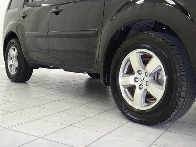 4X4 ONE OWNER CLEAR CARFAX LEATHER SUNROOF 3RD ROW WELL EQUIPPED, image 19