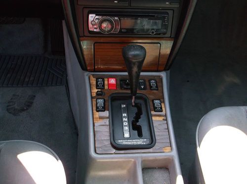 1991 Mercedes 190E, NO RESERVE, image 6