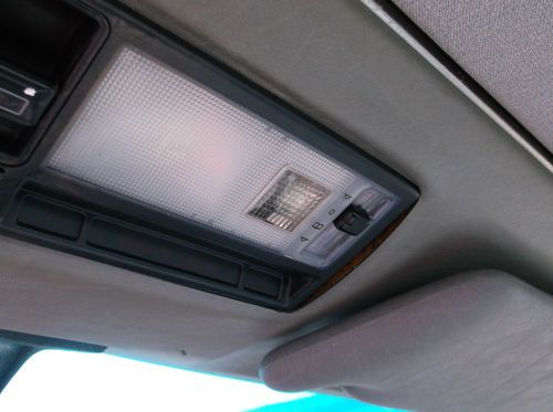 1991 Mercedes 190E, NO RESERVE, image 7