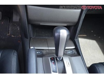 SE 2.4L CD Heated Front Bucket Seats Leather-Trimmed Seat Trim No Reserve, image 16