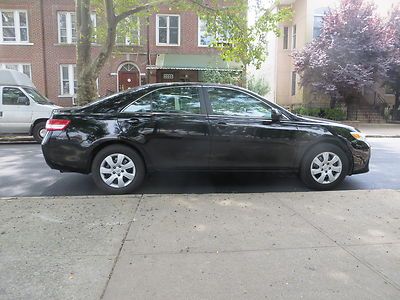 2011 toyota camry le 31k miles manual transmission mint condition