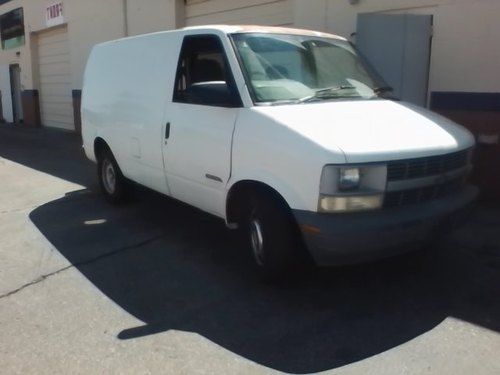 1995 chevrolet astro, (no reserve)