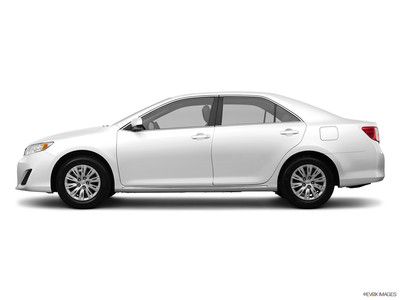 2012 toyota camry le sedan 4-door 2.5l