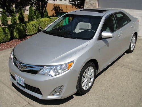 2012 toyota camry xle sedan 4-door 2.5l