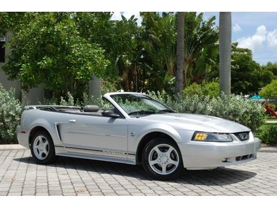2004 ford mustang deluxe 2dr convertible power leather mach 1000 6-cd abs