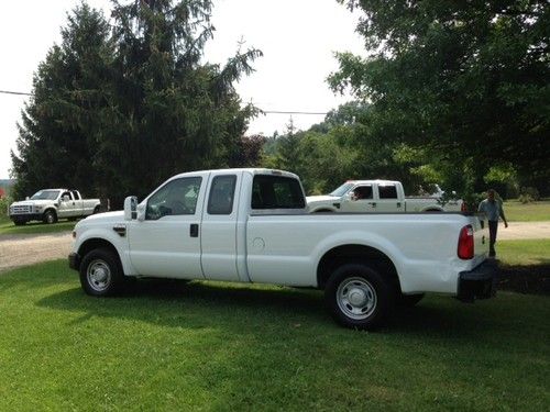 2010 ford f-250 super duty xl crew cab pickup 4-door 5.4l