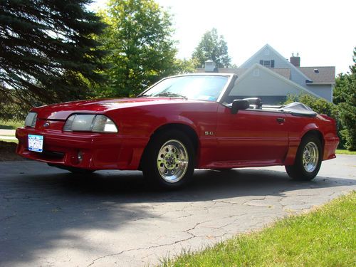 1993 ford mustang gt convertible 2-door 5.0l