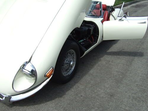 1969 Jaguar E-Type XKE Roadster 48k Miles Hard Top, California Black Plate Car, image 18