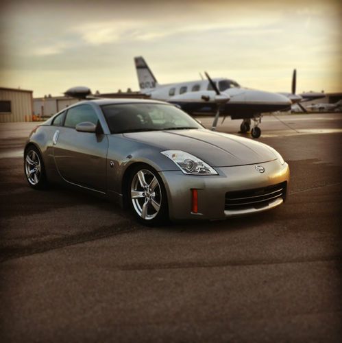 2006 nissan 350z enthusiast coupe 2-door 3.5l