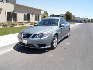 Clean green black leather roof rack 4 door low miles 4 cyl. great mpg