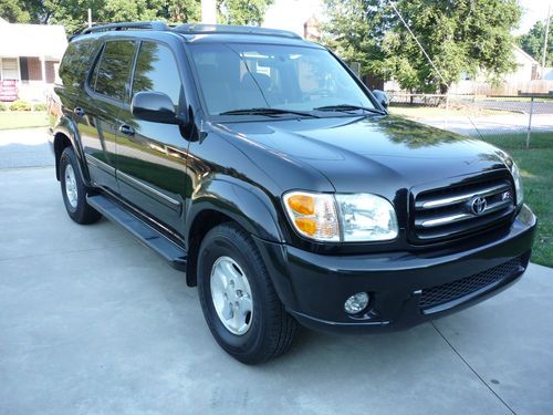 2002 Toyota Sequoia Limited Sport Utility 4-Door 4.7L, image 2