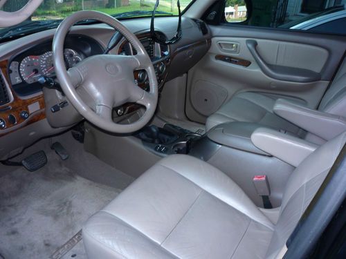 2002 Toyota Sequoia Limited Sport Utility 4-Door 4.7L, image 5