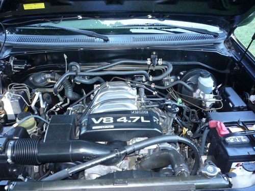 2002 Toyota Sequoia Limited Sport Utility 4-Door 4.7L, image 10