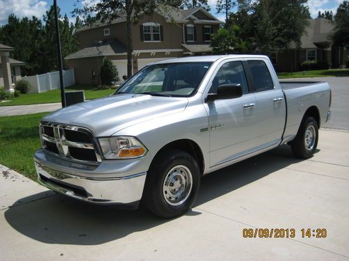 2010 dodge ram 1500 slt extended cab pickup 4-door 5.7l