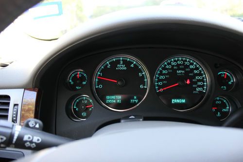 2013 GMC Yukon XL 1500 SLT 29,500 miles, image 2