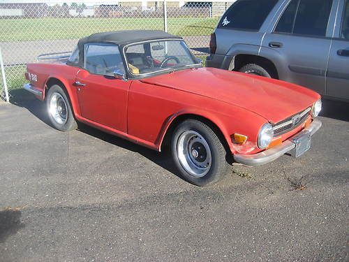 1971 triumph tr6 convertible, 6cyl, dual carbs, maunual trans....