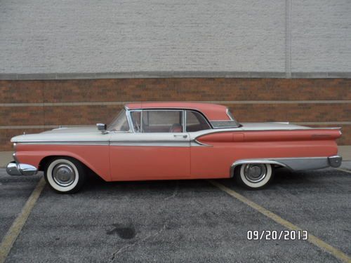 1959 Ford Fairlane 500 5.8L, image 2