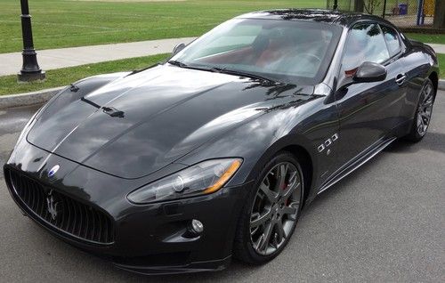 2011 maserati granturismo s coupe 2-door 4.7l