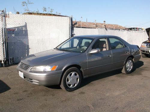 1997 toyota camry, no reserve