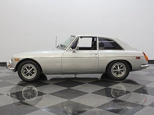 GORGEOUS SILVER GT COUPE, ONLY 42,479 ACTUAL MILES, CLEAN INSIDE AND OUT!, US $12,995.00, image 2