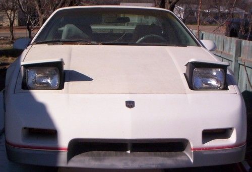 1984 indy fiero w/4-speed - rare only 2000 made, only 64k 2nd owner