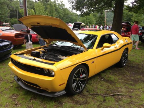 2012 challenger 392 yellow jacket 6 speed