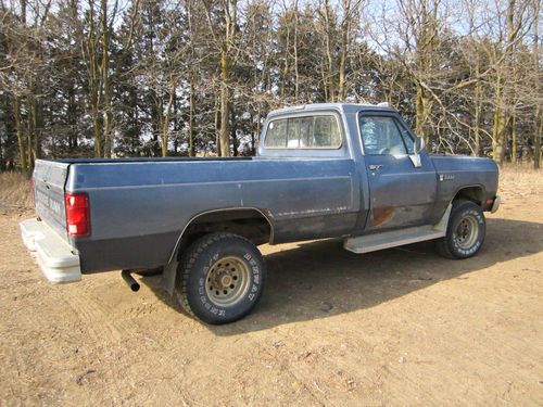 1989 dodge ram w150 reg cab 4x4 pickup