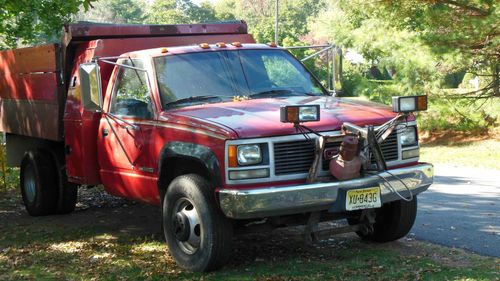 Mason dump truck