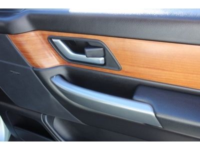 HSE SUV 4.4L NAV CD 4X4 Traction Control Tow Hitch Air Suspension Power Steering, image 19