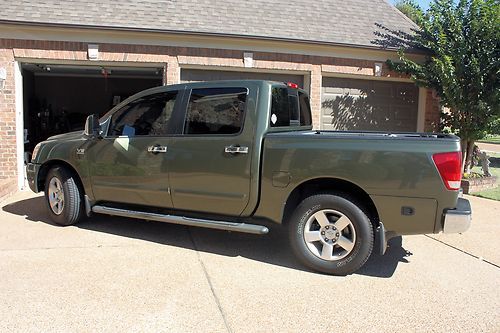 2004 nissan titan crew se 4-door 2wd 7&#034; touch screen, gps, dvd,  bluetooth dvd