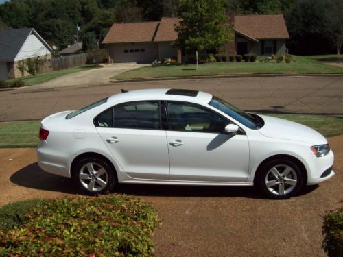 2011 volkswagen jetta tdi sedan 4-door 2.0l