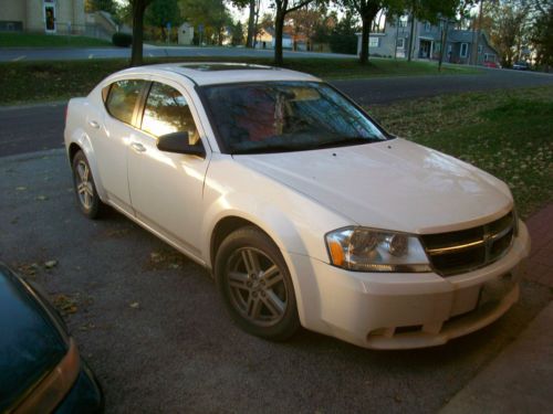 2008 dodge avenger sxt-currently 98,000 miles-new tires &amp; battery-very nice