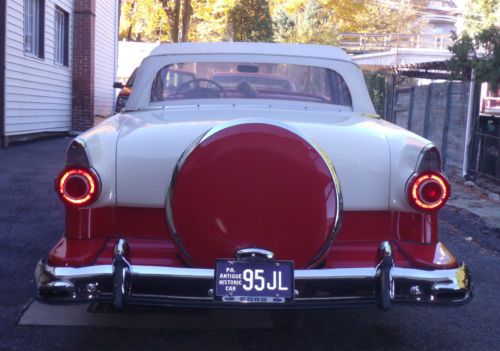 *MINT* 1956 Ford Fairlane Sunliner Convertable Coupe with Continental Kit, image 7