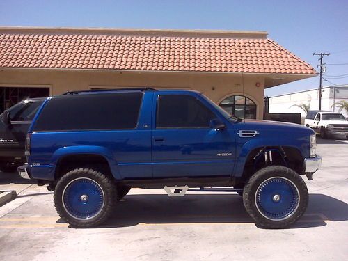 1996 chevrolet tahoe base sport utility 2-door 5.7l