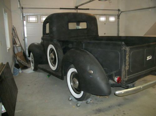 1941 Ford Pickup/Barn find/Street Rod/Project, image 3