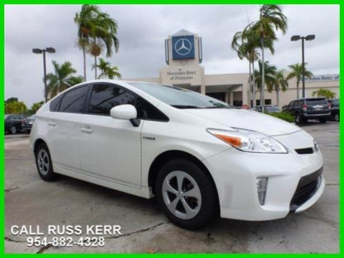 2012 prius three 1.8l i4 16v front wheel drive hatchback