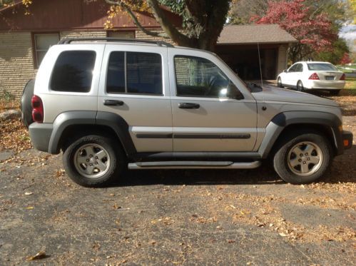 2007 jeep liberty sport sport utility 4-door 3.7l