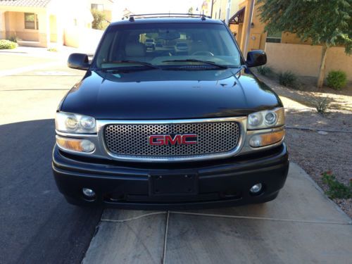 2004 GMC Yukon Denali, image 2
