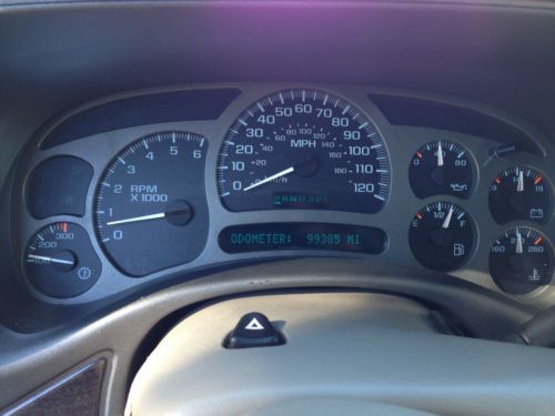 2004 GMC Yukon Denali, image 6