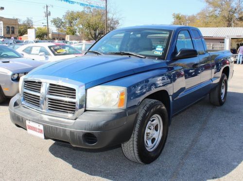 3.7l v6 extended cab cruise control cd mp3 steel wheels bedliner