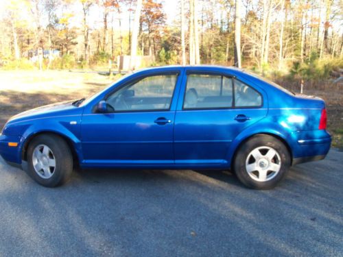 2001 bright blue volkswagen jetta 4-door sedan w/sunroof 4cylinder no reserve!!!