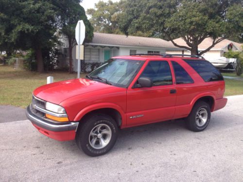 2000 chevrolet blazer ls sport utility 2-door 4.3l manual trans. 2wd