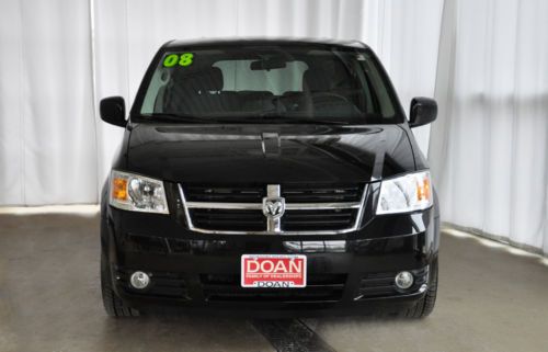 2008 dodge grand caravan sxt clean