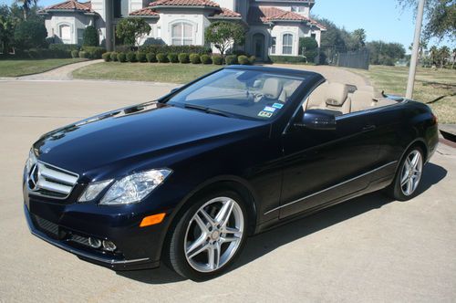 Mercedes benz 2011 e350 convertible 8,500miles only!