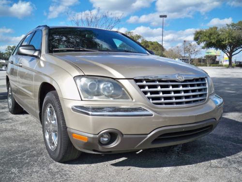 2004 chrysler pacifica,awd,leather,snrf,nav,heated seats,3rd row seat,dvd sys,