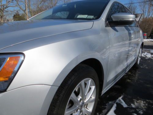 Reflex Silver SE 2.5 w/Convenience Package, US $12,900.00, image 4