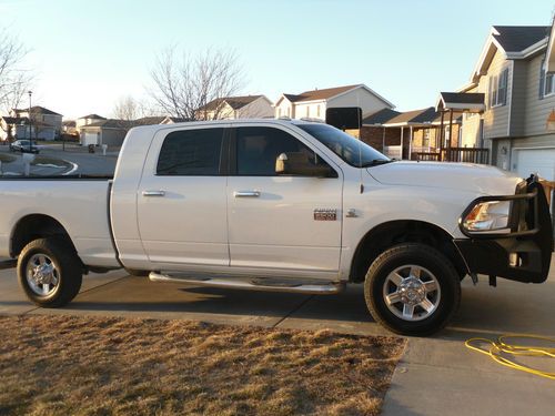 2010 dodge ram 2500 slt mega cab crew cab pickup 4-door 6.7l 4x4