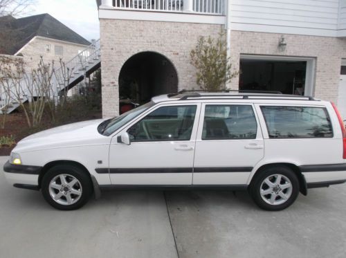 1999 Volvo XC70 Wagon V70, image 5