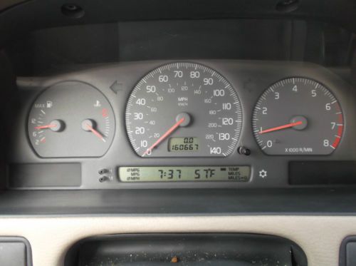 1999 Volvo XC70 Wagon V70, image 9